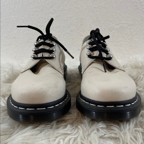 Dr. Martens 1461 HDW Ivory Oxford Hardware Leather Shoes Women’s Size 8 Unisex - Picture 3 of 12